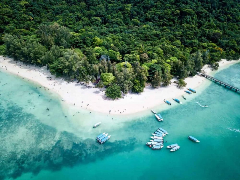 Langkawi Island hopping tour at Pulau Beras Basah